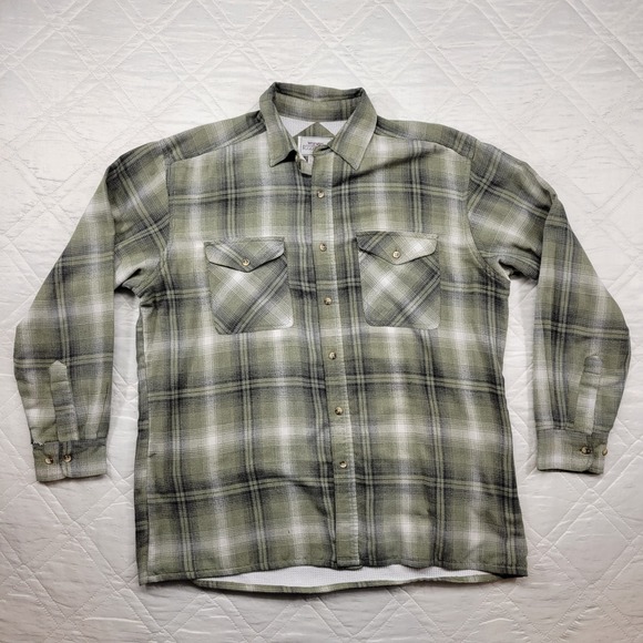 Wrangler Other - Wrangler Rugged Wear green plaid lined flannel shirt size L